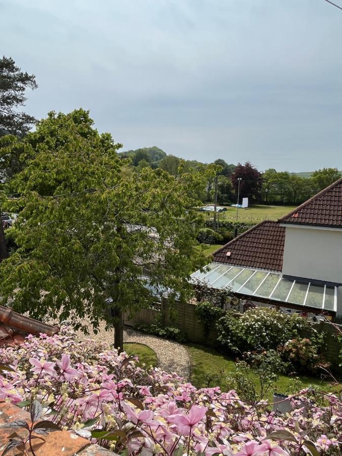 Westley B&B Uplyme Extérieur photo